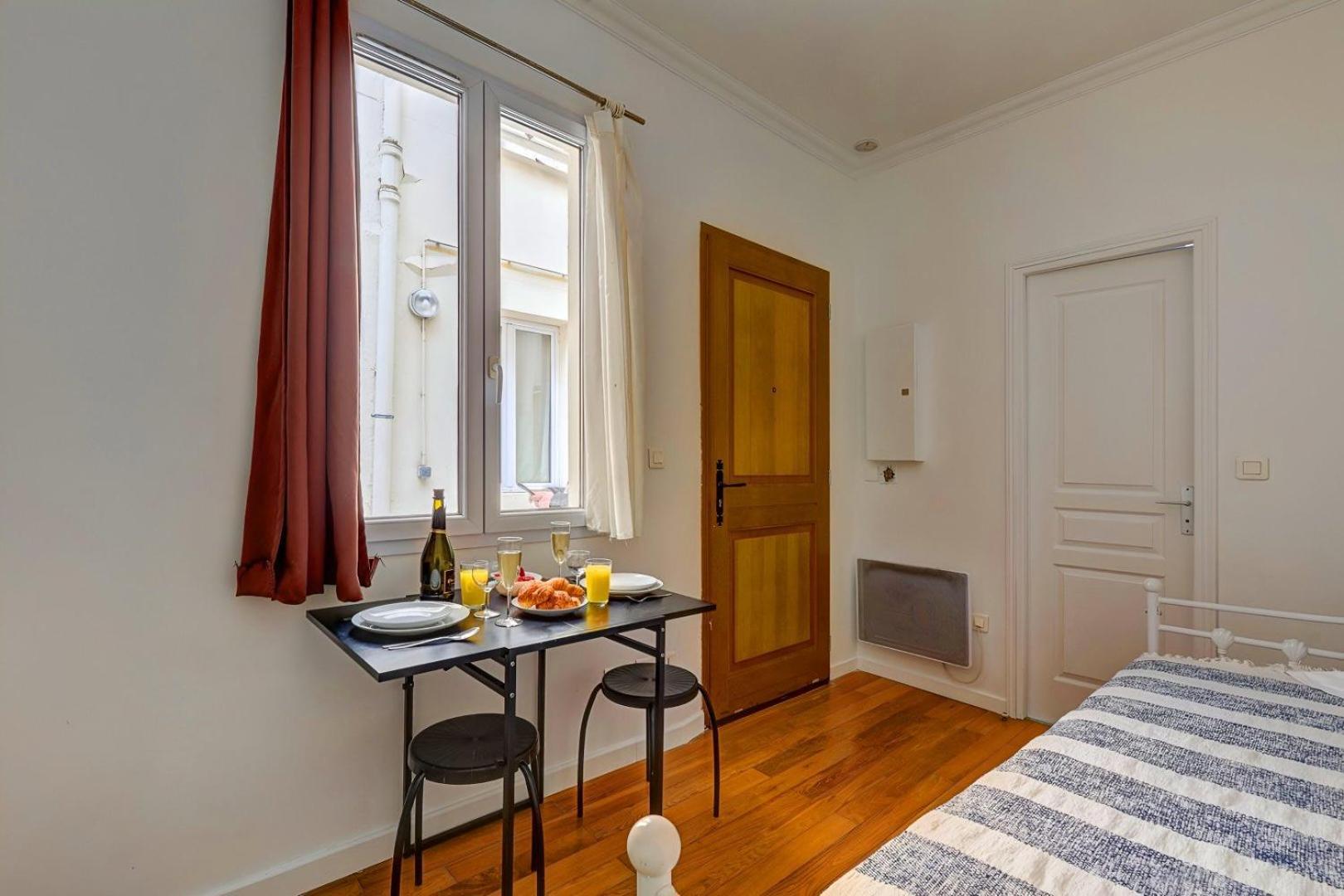 Bluestay 205 - Charmant Studio A Parijs Buitenkant foto